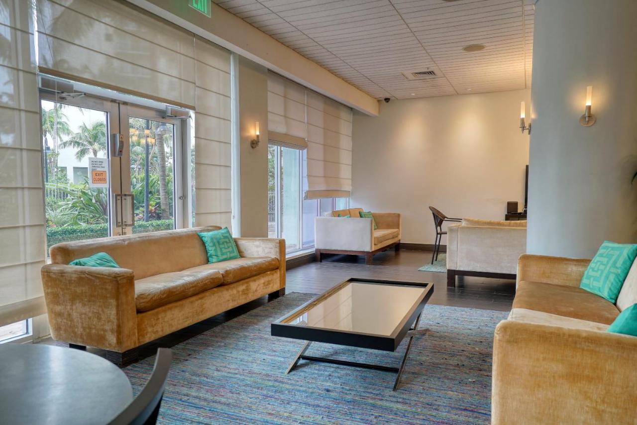 Hollywood Condo Extérieur photo