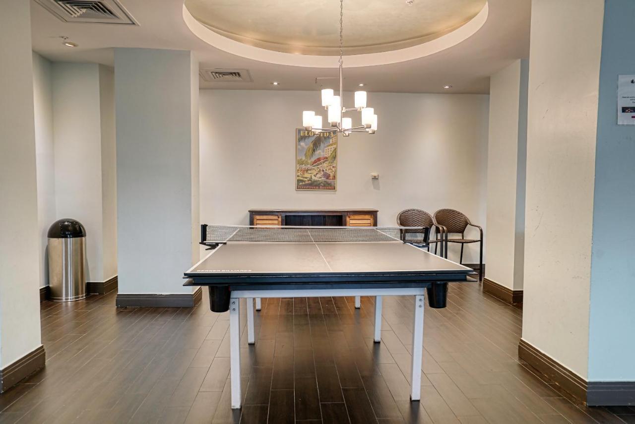 Hollywood Condo Extérieur photo